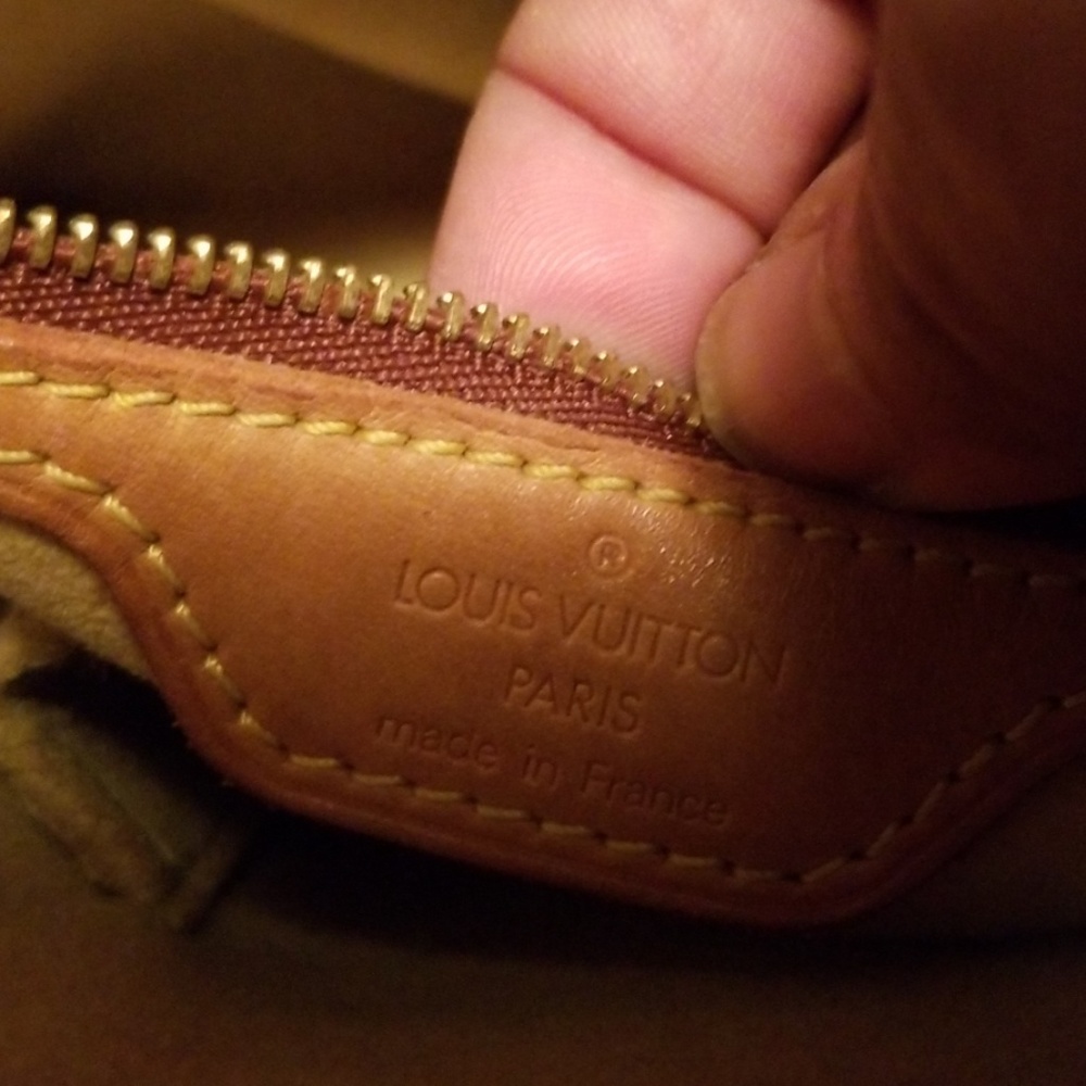 Lv Authentic Handbag - image 7